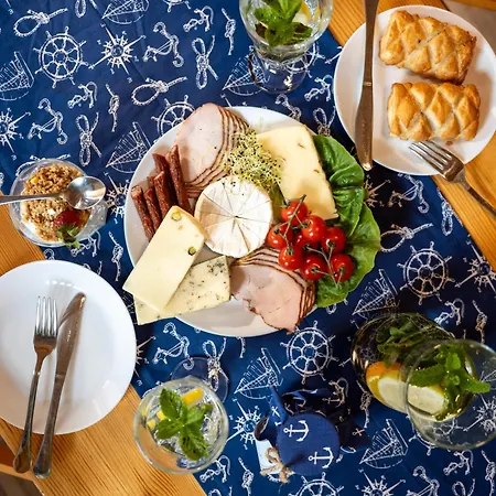 Slowicze Gniazdo * Kopalino