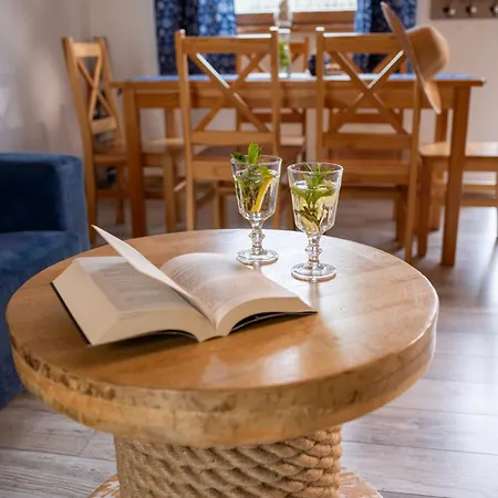 Slowicze Gniazdo Kopalino