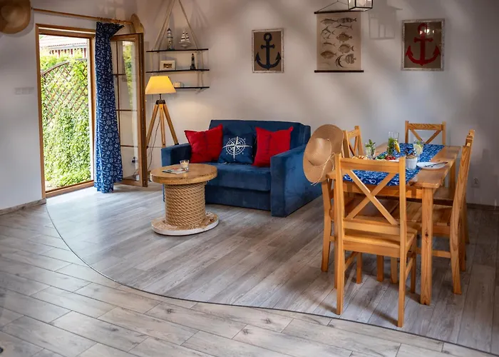 Semesterbostad Slowicze Gniazdo Kopalino