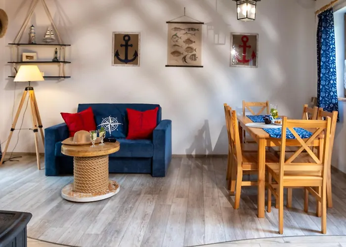 Semesterbostad Slowicze Gniazdo *